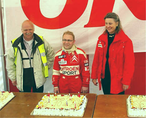 Fra venstre Ib Trebbien, Poul Dalgas og Ellen Nørgaard Citroén Danmark. (Foto: Saxo Cup)